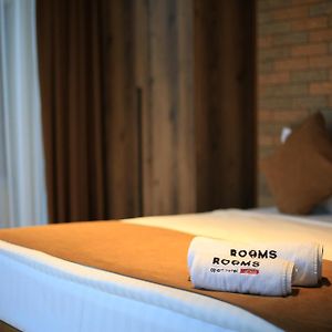 Rooms Apart-Hotel By Red